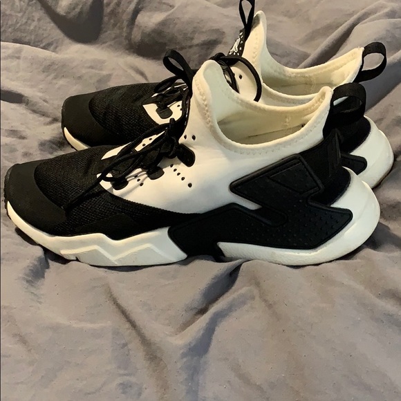 COPY - Nike Huaraches Run Drift - Picture 4 of 6